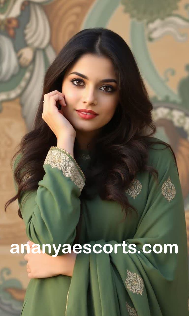 Call Girls in Ladwa